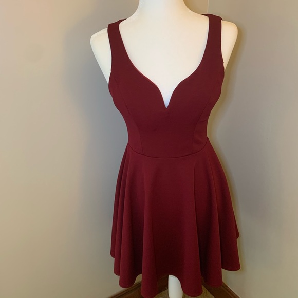 Cocktail/ Holiday Dress - Picture 8 of 9